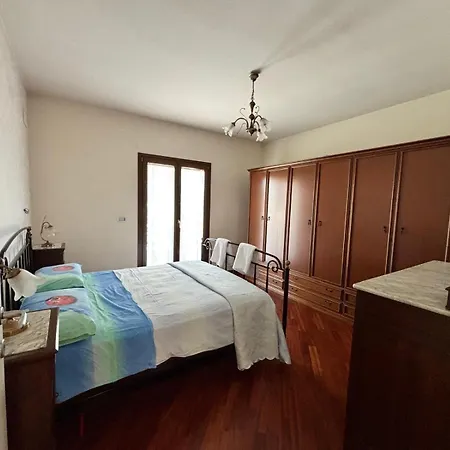 Rosa Villa Rosa Di Martinsicuro